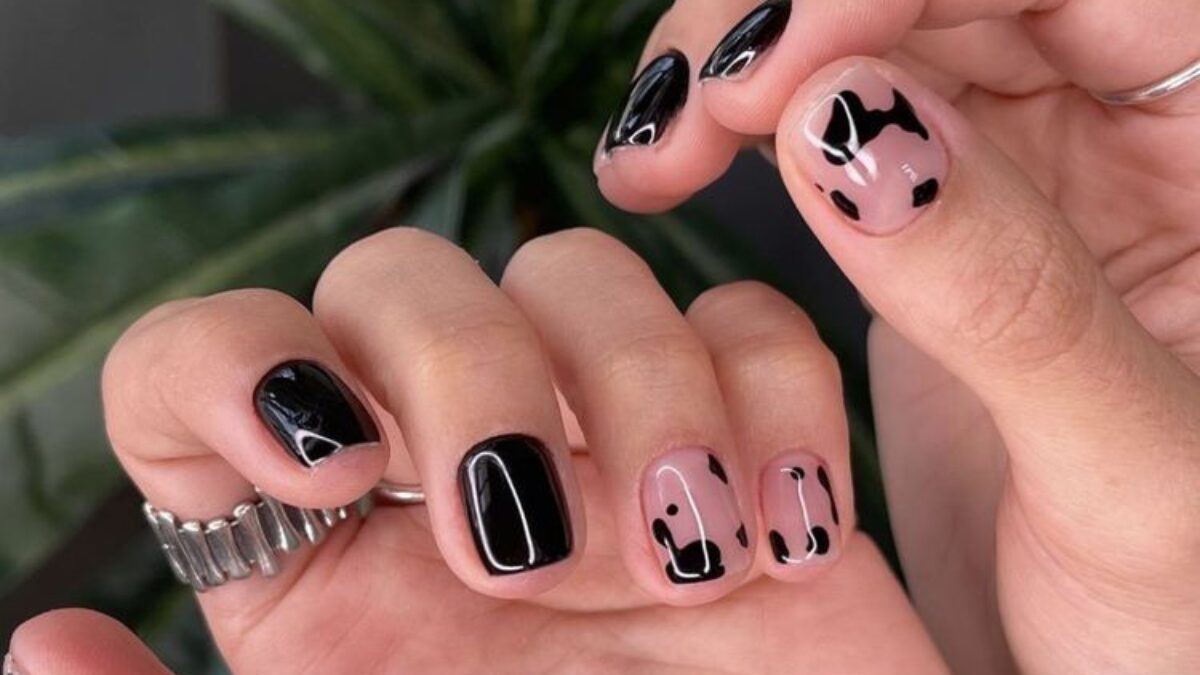 63,490 Black Nail Art Royalty-Free Images, Stock Photos & Pictures |  Shutterstock